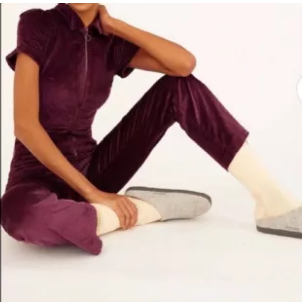 URBAN OUTFITTERS Deep plum soft corduroy short sleeve Jumpsuit  Small